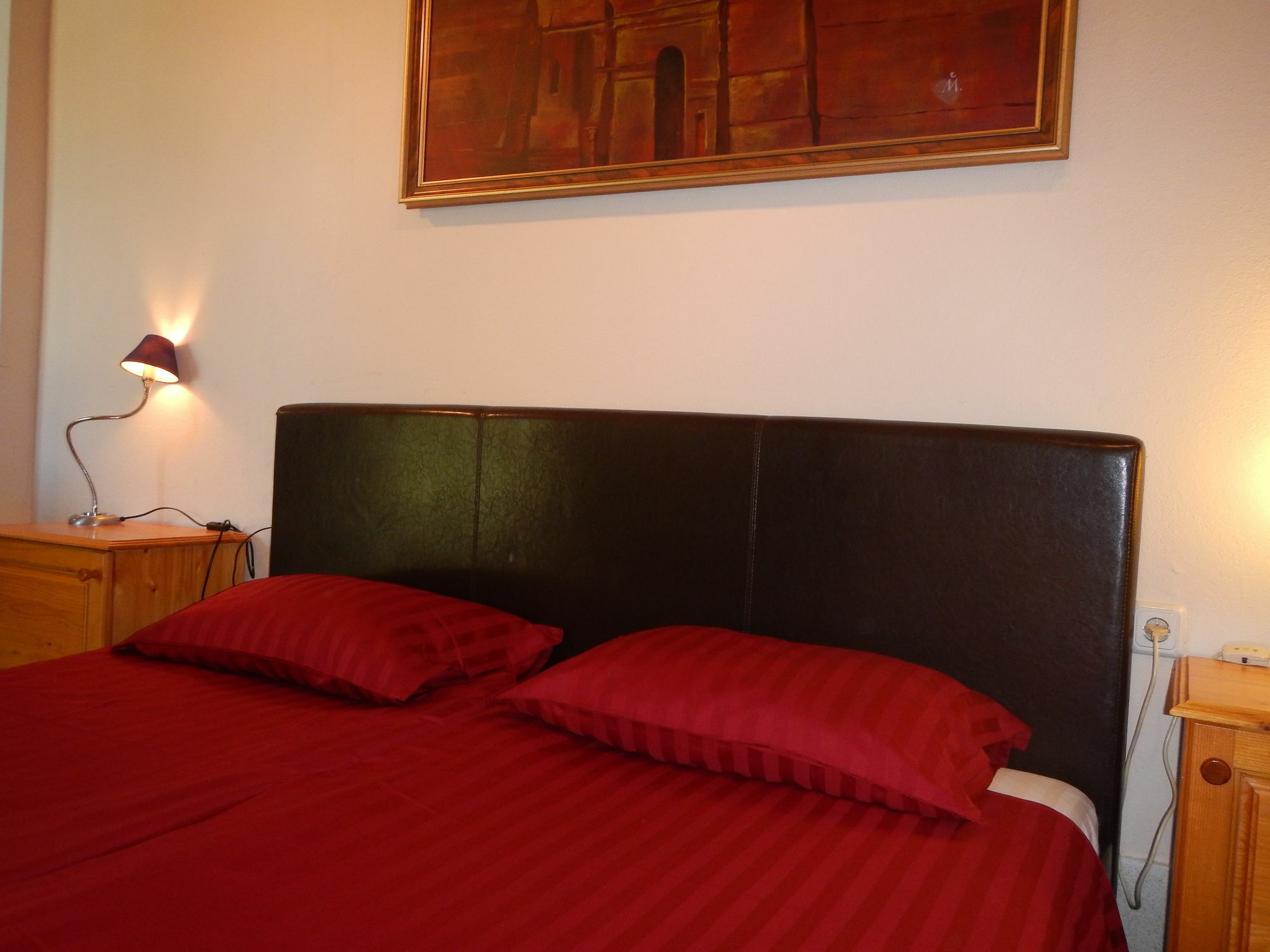Galeria In The Garden Hotel Plovdiv Ngoại thất bức ảnh